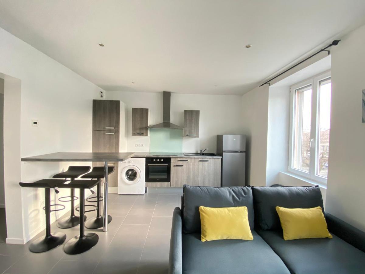 Tres Beau T2 42M2 Lumineux, Moderne Et Renove Avec Fibre Leilighet Belfort Eksteriør bilde