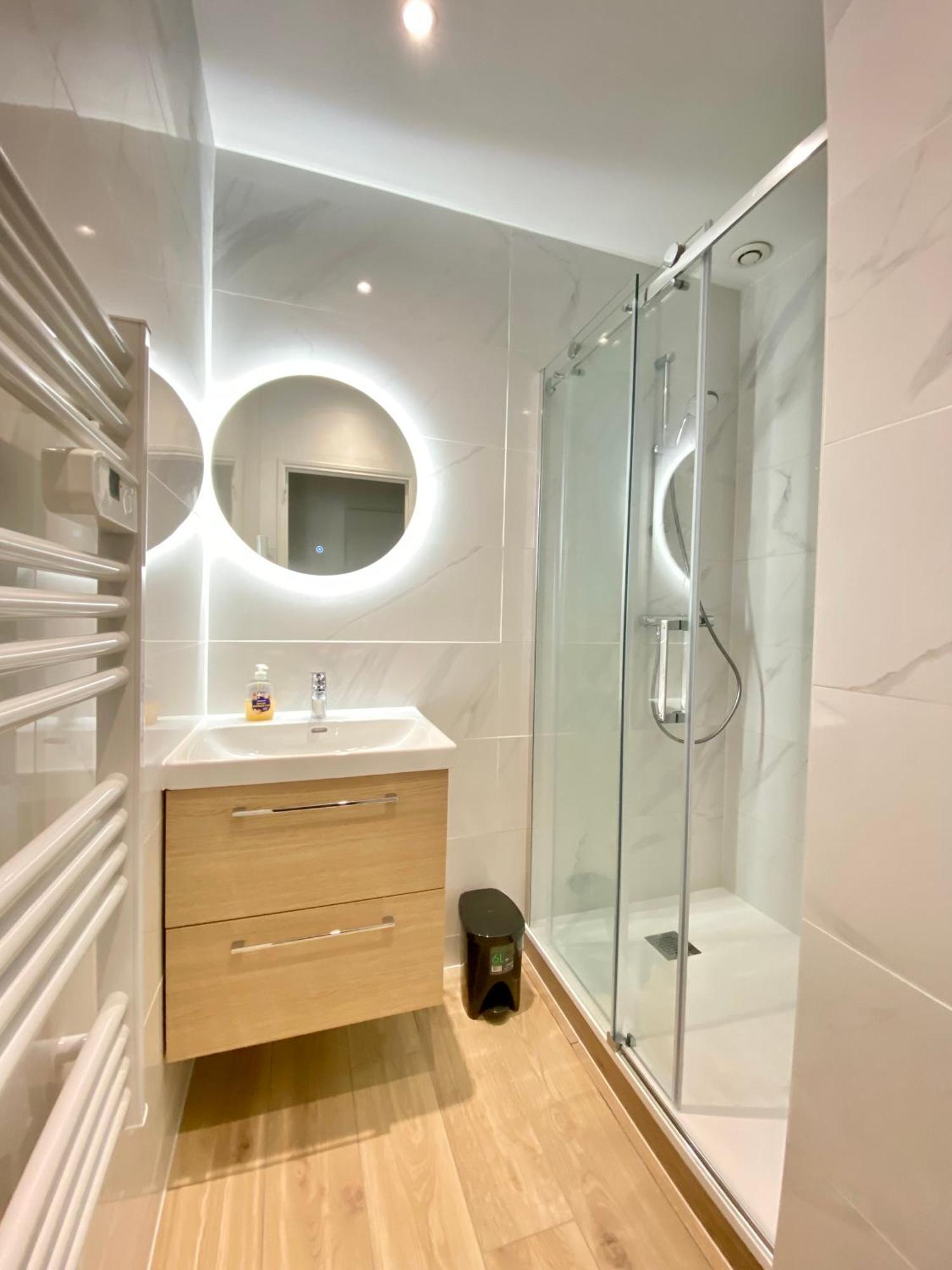 Tres Beau T2 42M2 Lumineux, Moderne Et Renove Avec Fibre Leilighet Belfort Eksteriør bilde